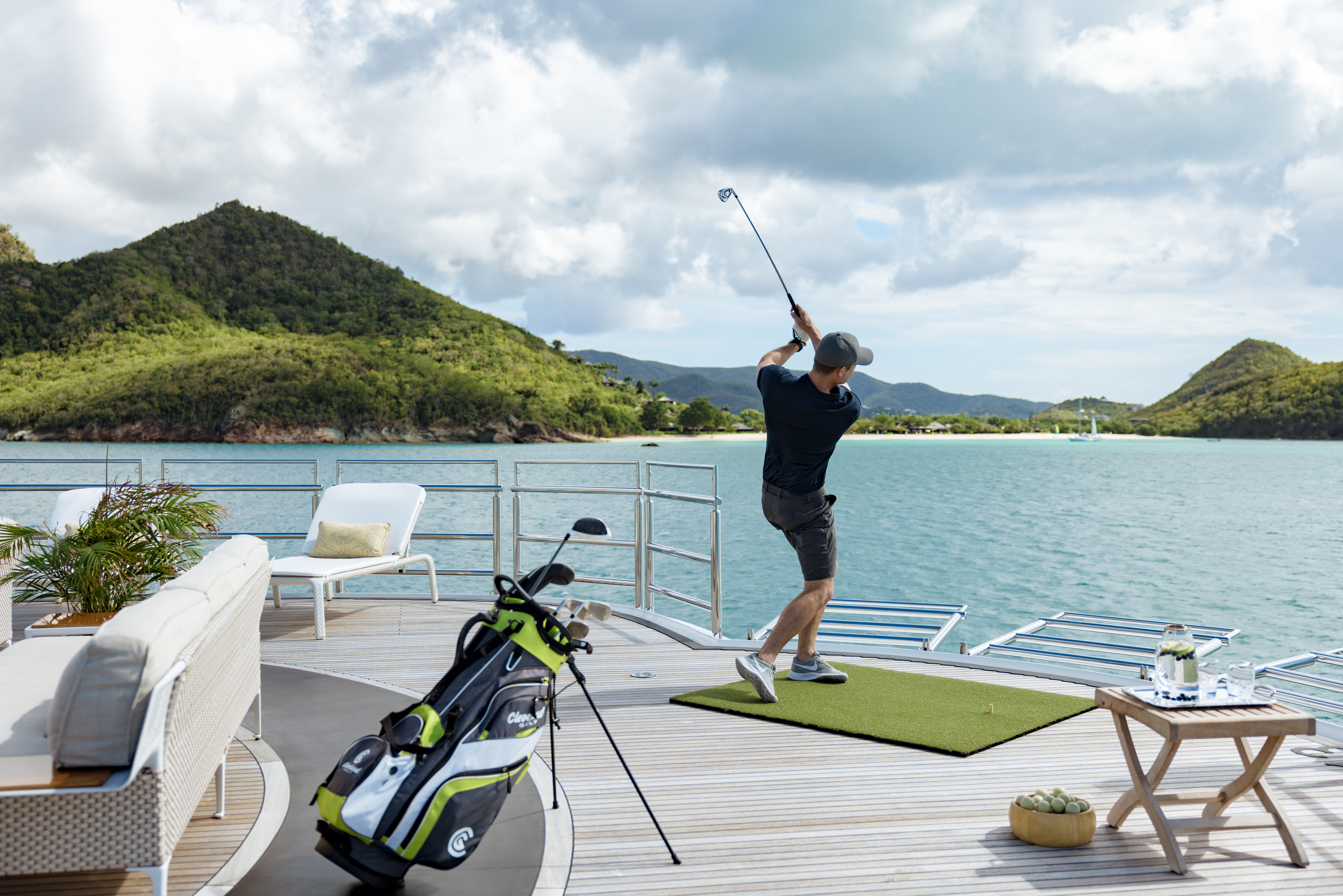 NAIA Antigua golf