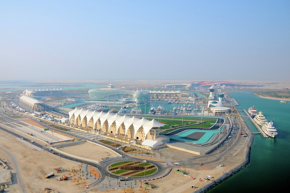 All access at Abu Dhabi's purpose-built Yas Marina circuit