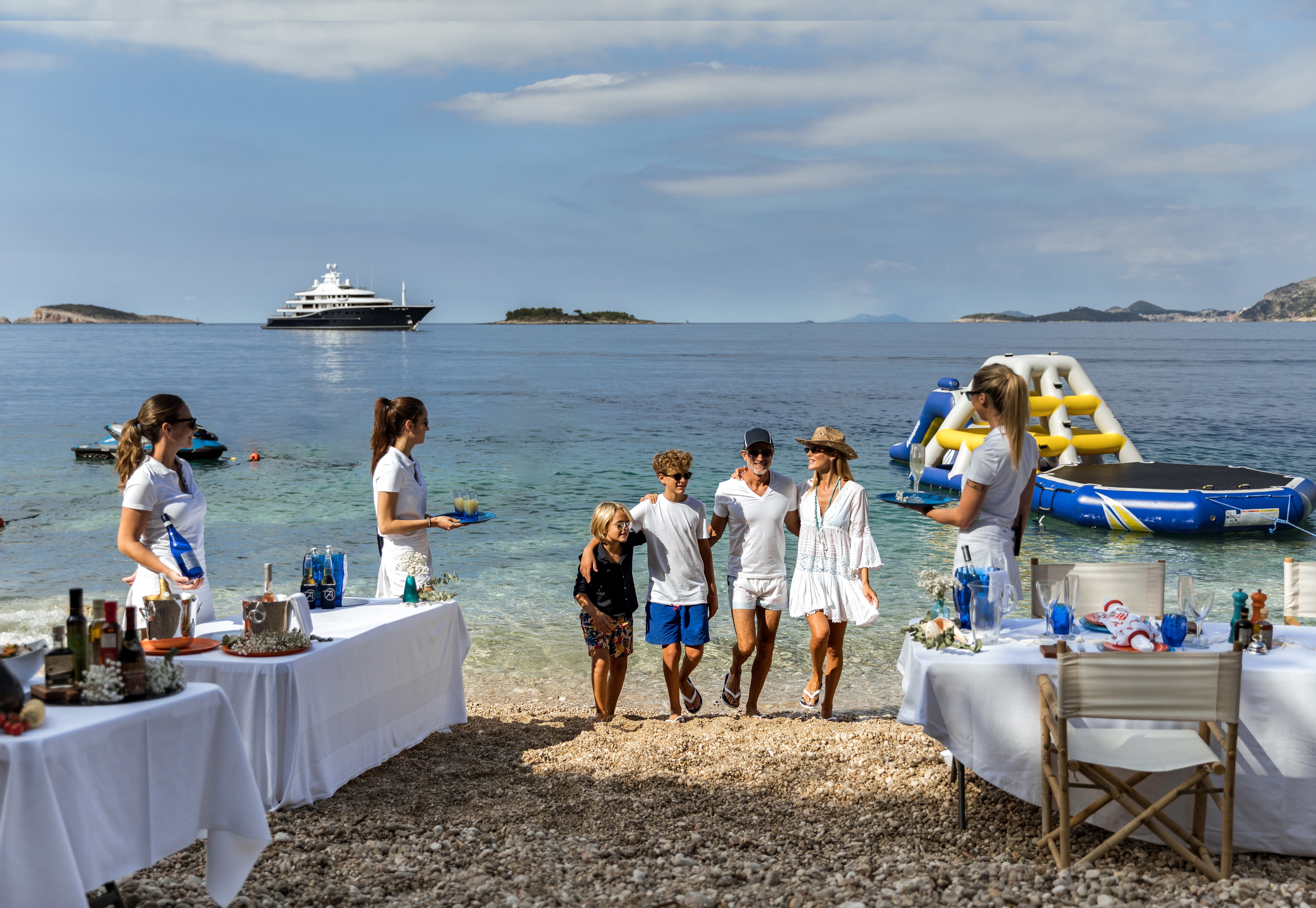 AQUILA yacht