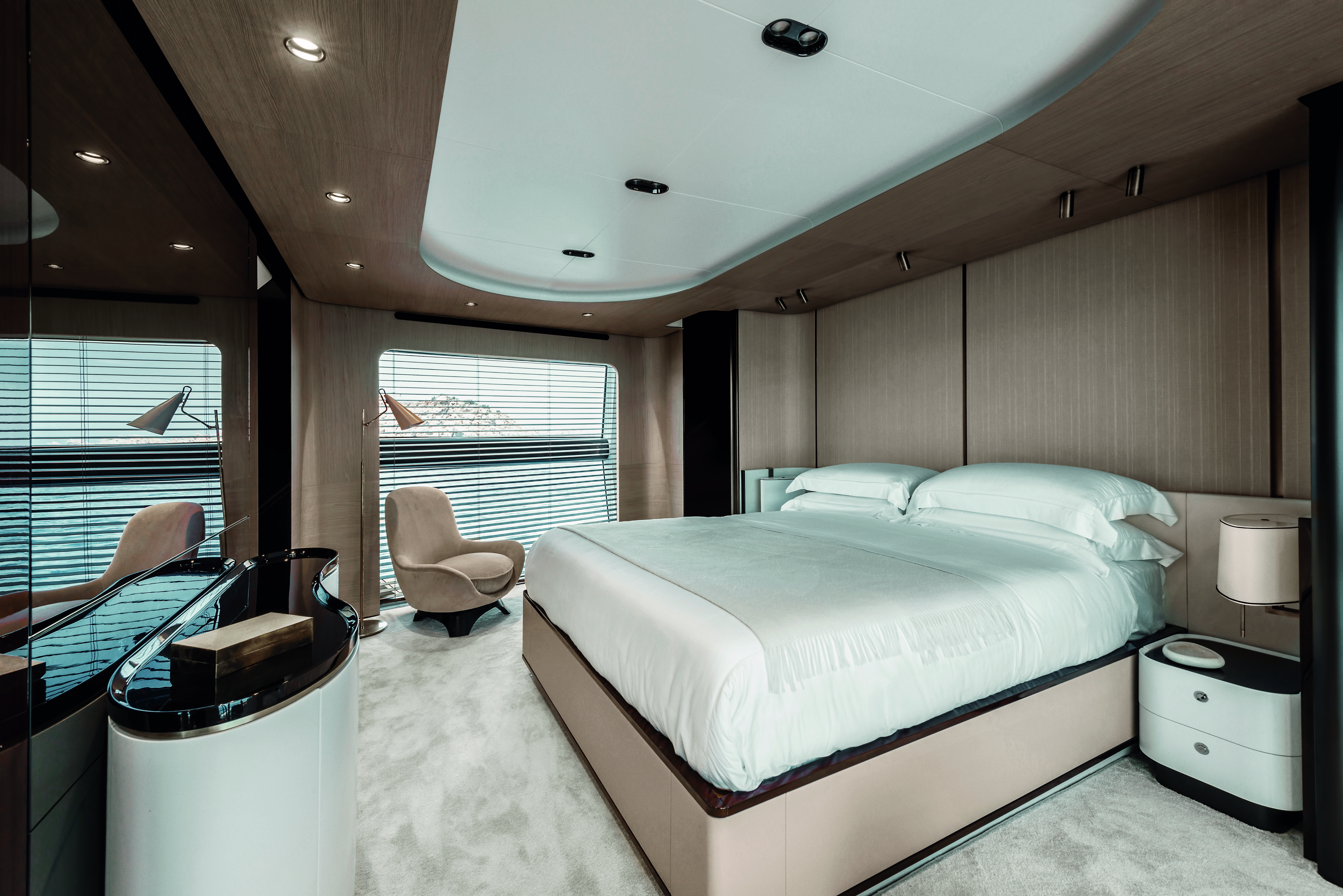 ASR yacht