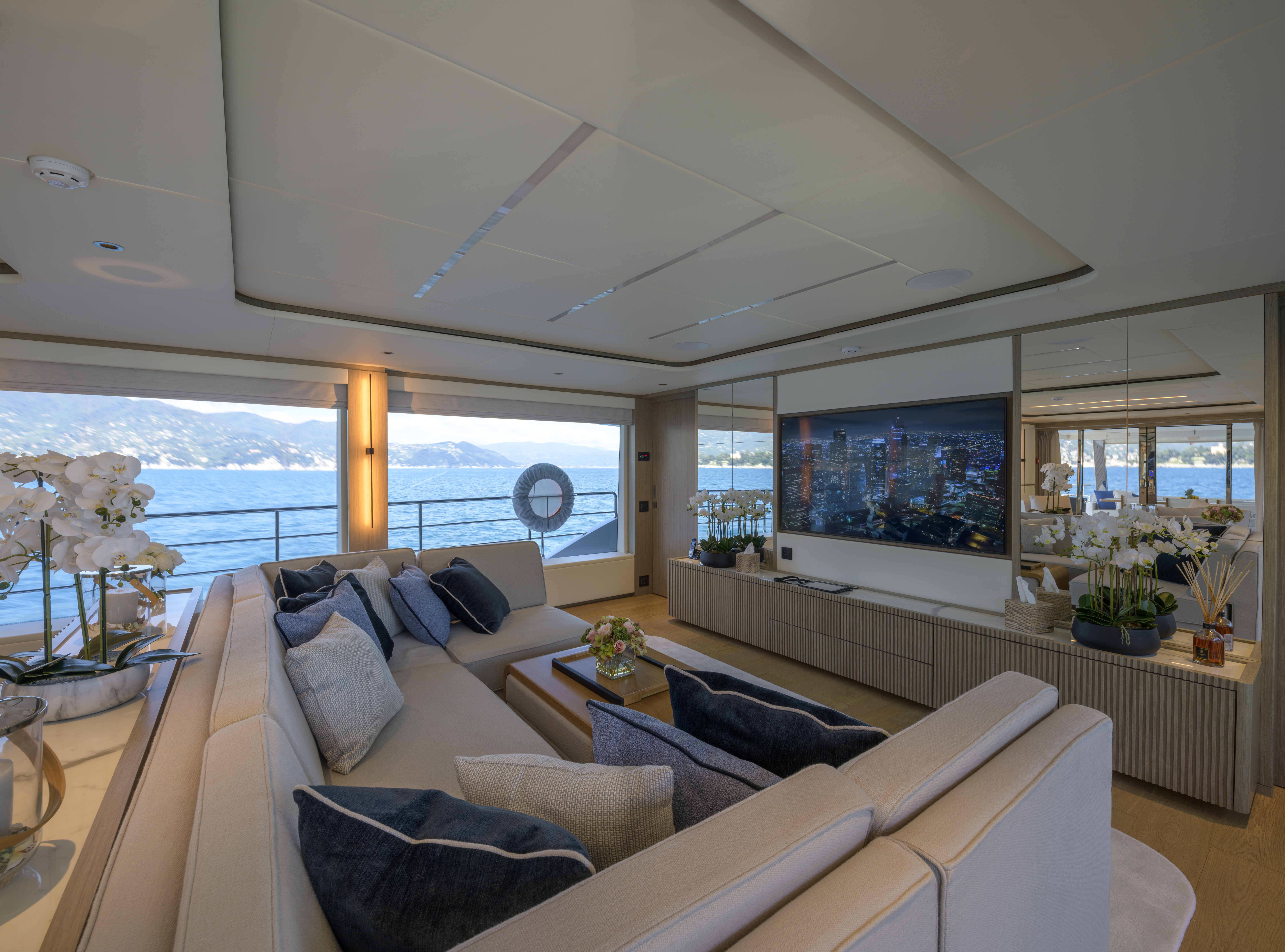 BIG M yacht