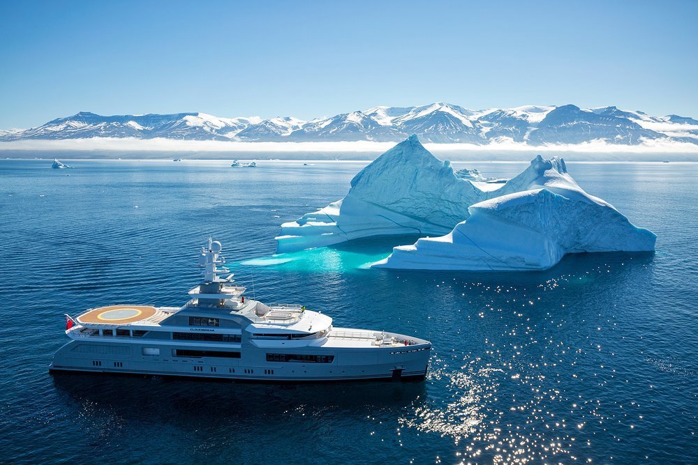 With her ice-classed steel hull, certified helipad and 4,800nm range, CLOUDBREAK enables you to explore the furthest reaches of the planet