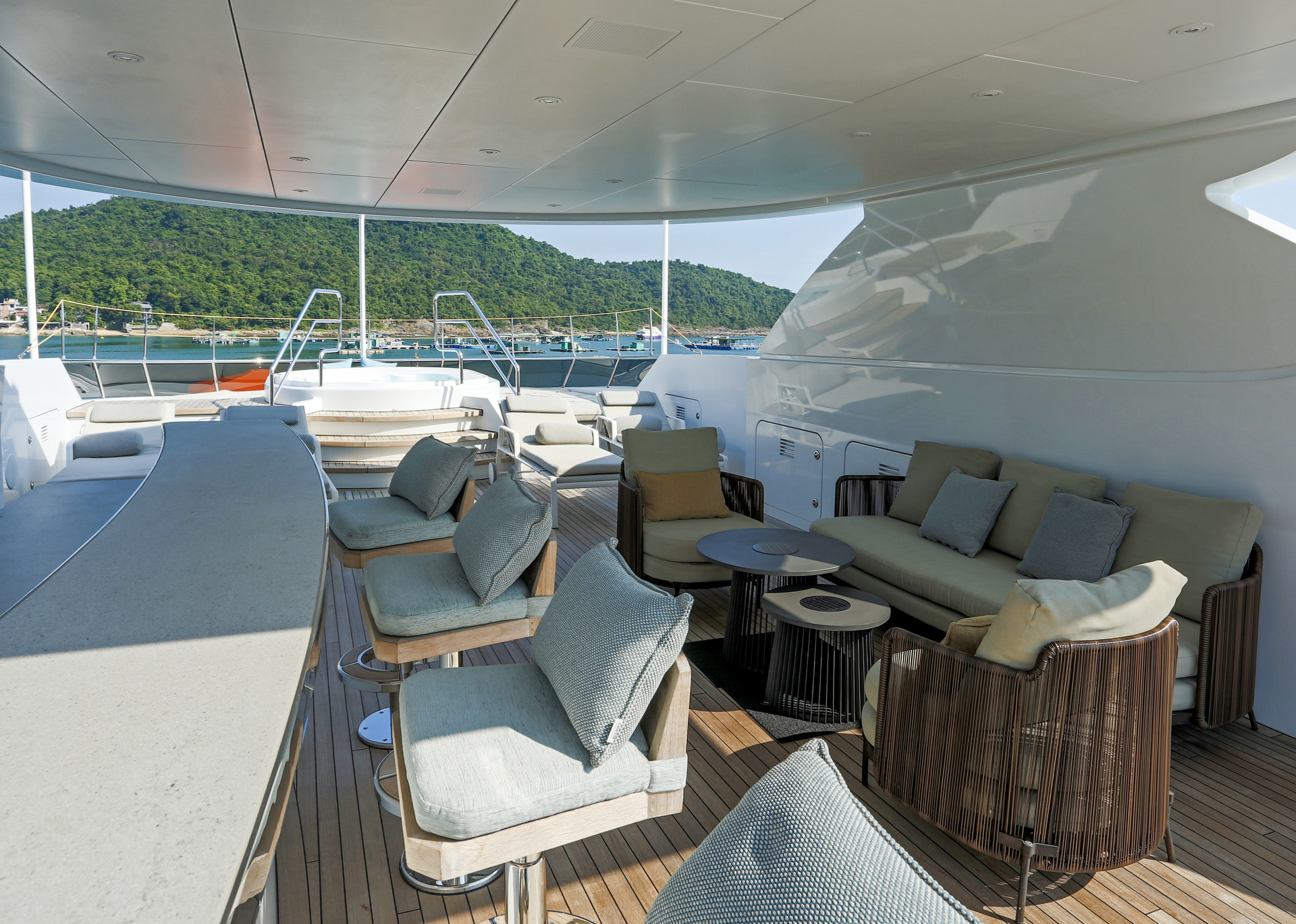 HEESEN 47