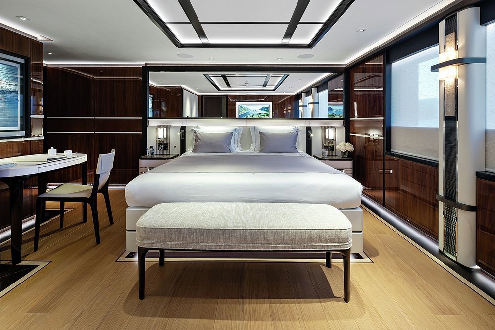 The full-beam VIP suite on the main deck