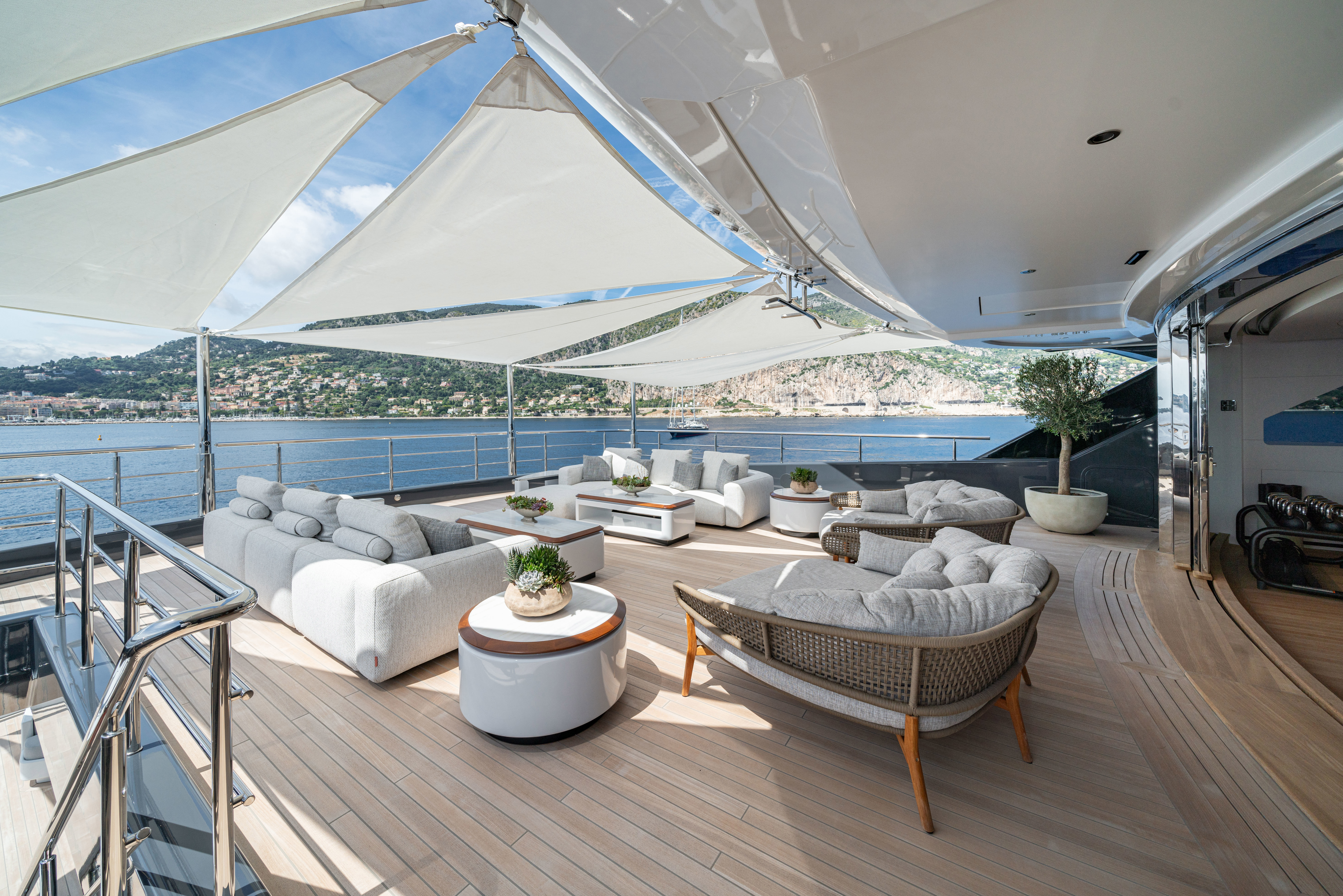 MALIA yacht