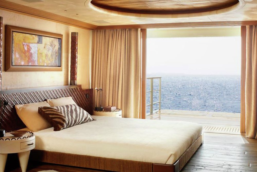 She welcomes 24 guests in 12 cabins, nine doubles and three convertibles. One of the lower deck guest suites has its own sea terrace