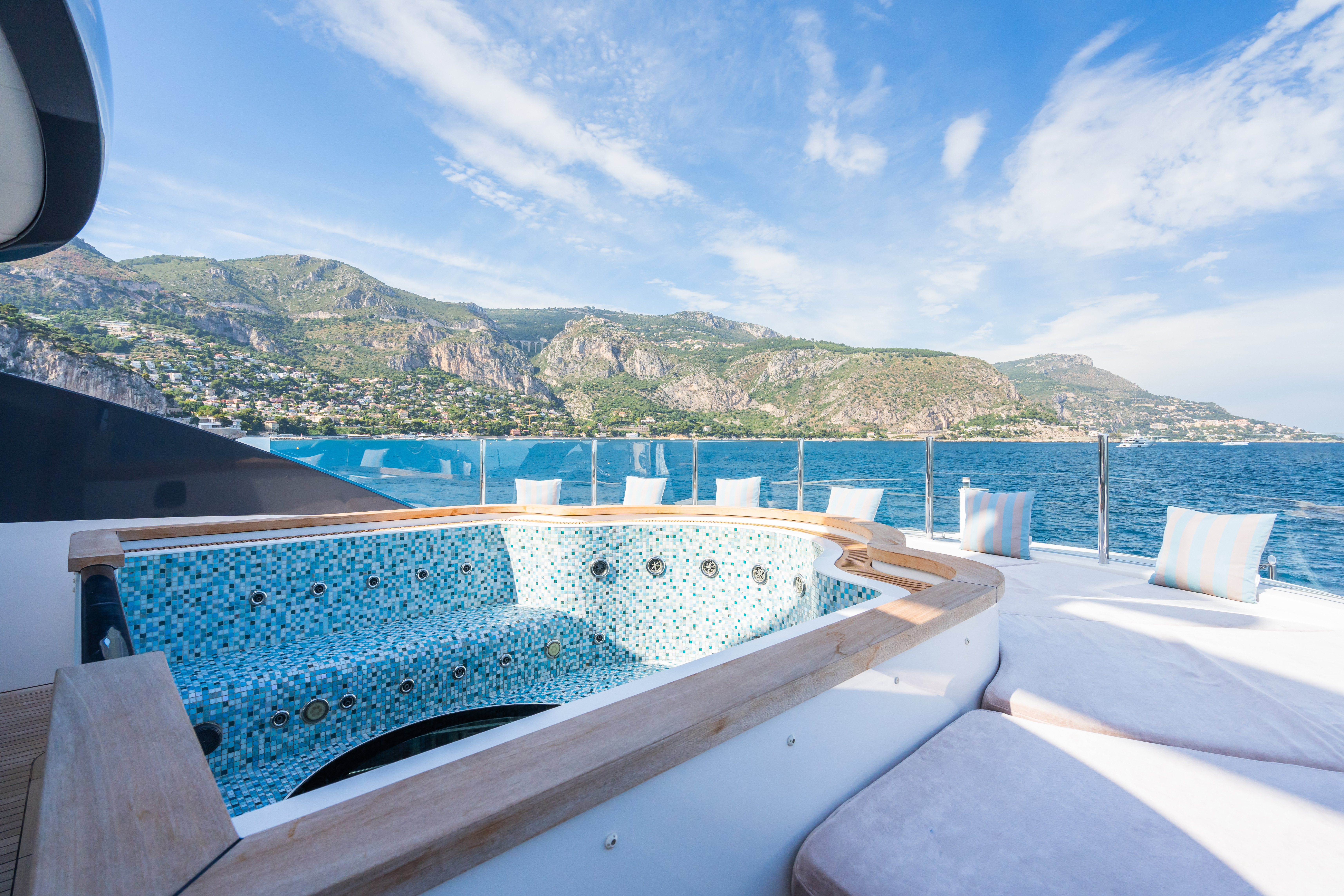 STARBURST III yacht
