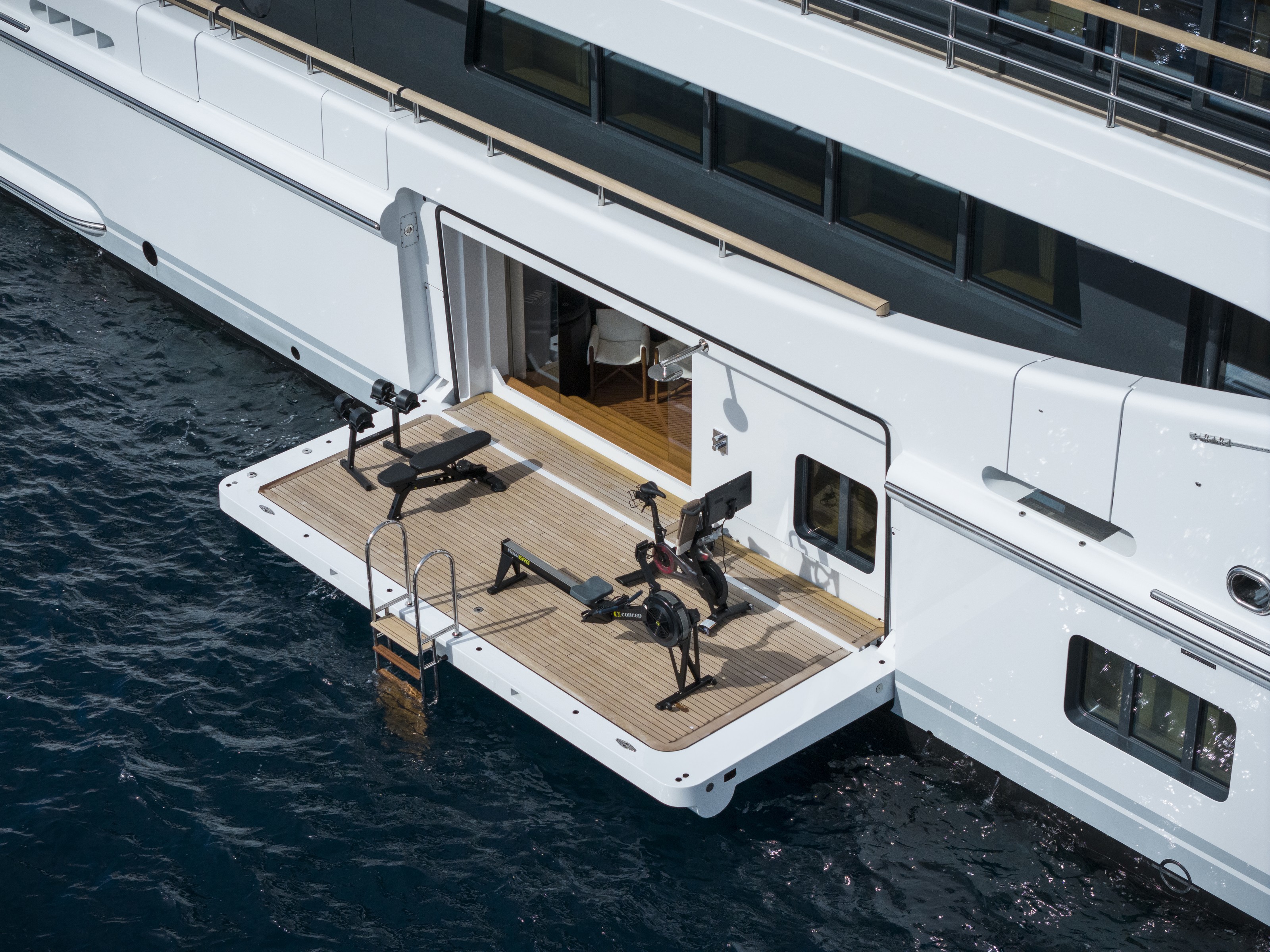 SYNTHESIS yacht