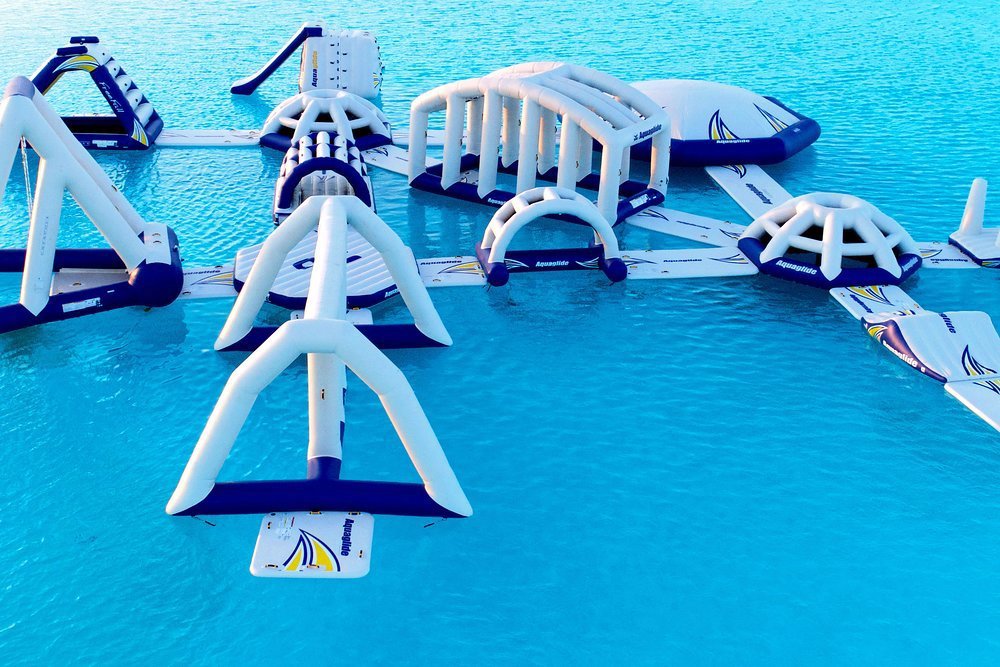 Tackle this floating Aquaglide assault course