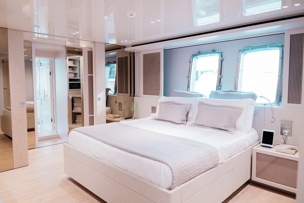 The lower deck owner's suite