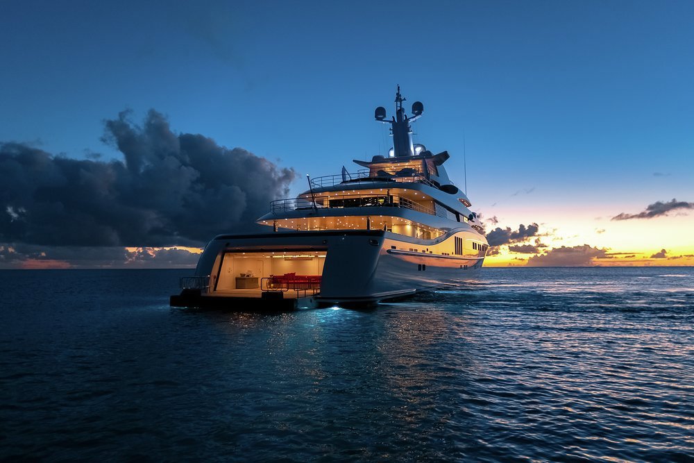 The transom folds down to create a huge swim platform and reveal a large beach club