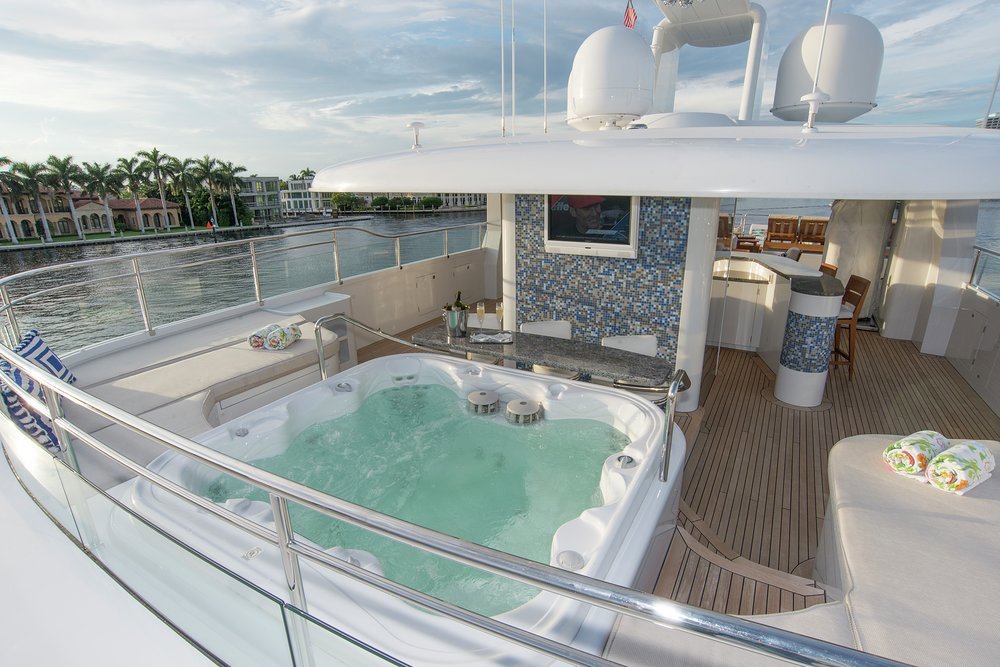 Sun deck jacuzzi