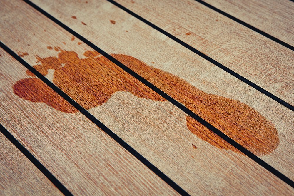 This is the hallmark of a great holiday - fresh out of the water and heading for the deck shower. Bliss!