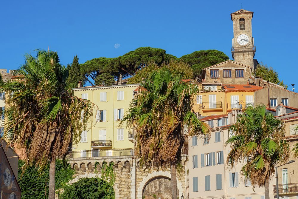 Notre-Dame d'Espérance marks the Cannes skyline
