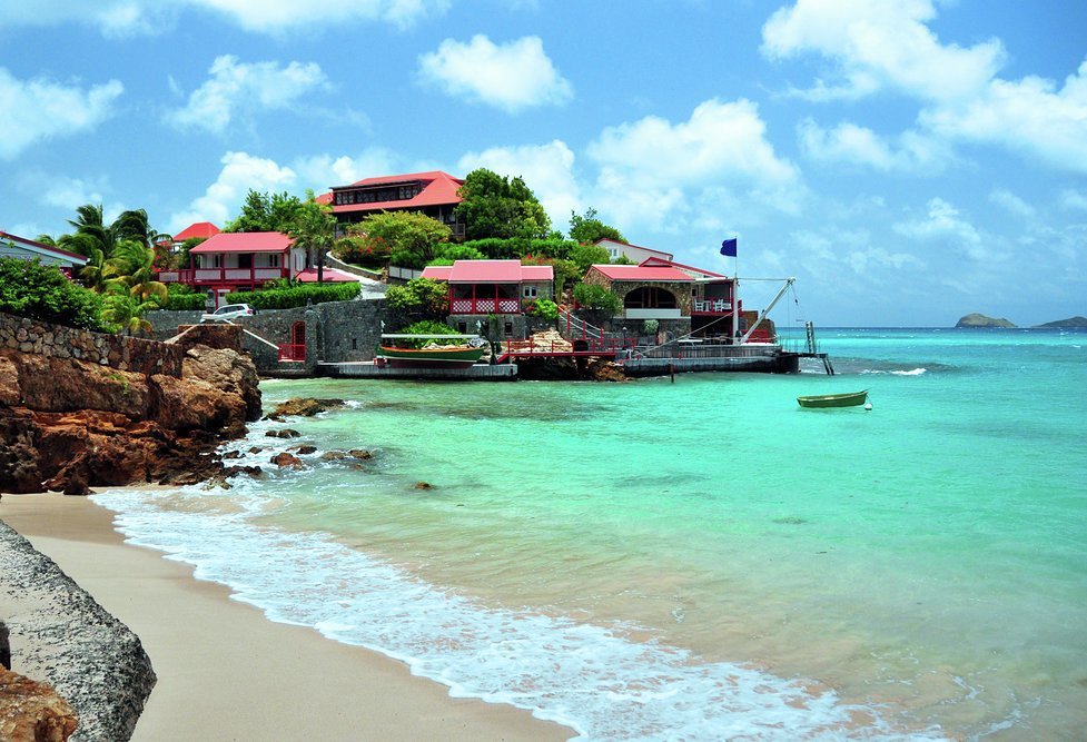 Eden Rock hotel perches on the edge of St Jean Bay