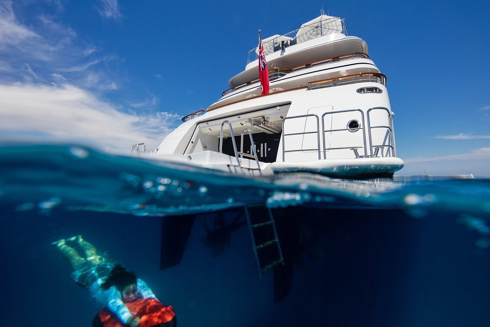 11.11, 63m (206.7ft), 12 guests in 6 cabins, rates from EUR 650,000 per week