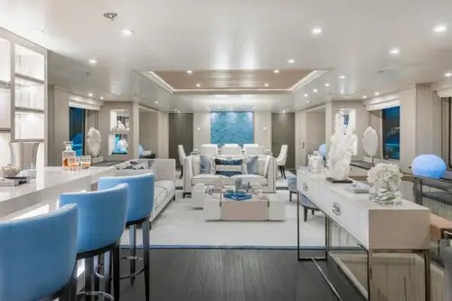Main deck lounge and bar