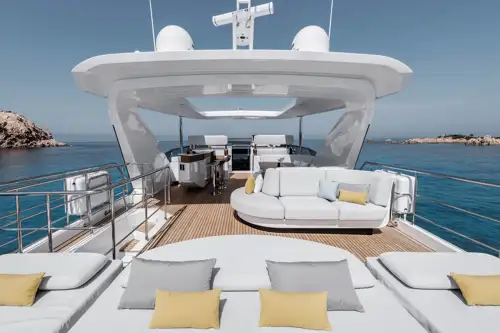 Flybridge - image courtesy of Azimut and the Grande 27M model. ASR photography coming soon